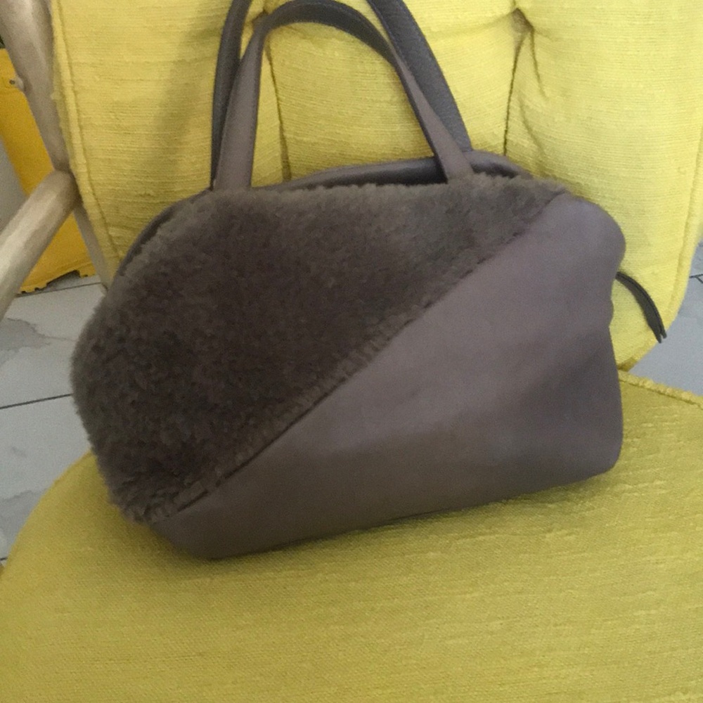 Taupe Faux-Shearling Tote Bag - Unbranded